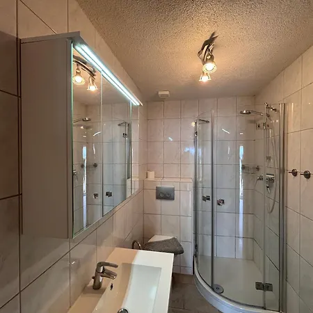 Lockner Bungalow Rochen *